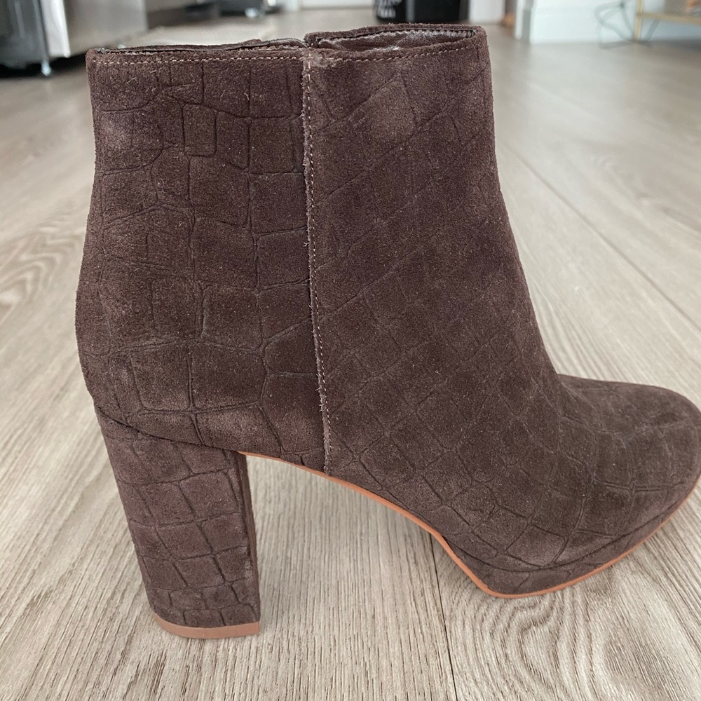 Vice Camuto brown booties, size 7.5